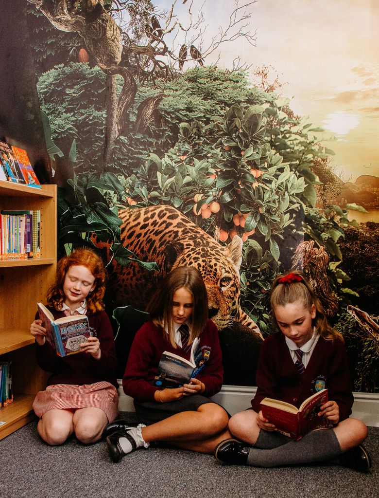 Children reading